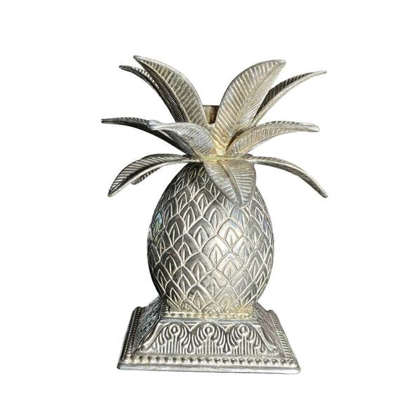 Godinger Pair Silver Plated Tropical Pineapple Leaf Candle Holders. Beachy.Decor - Picture 3 of 5